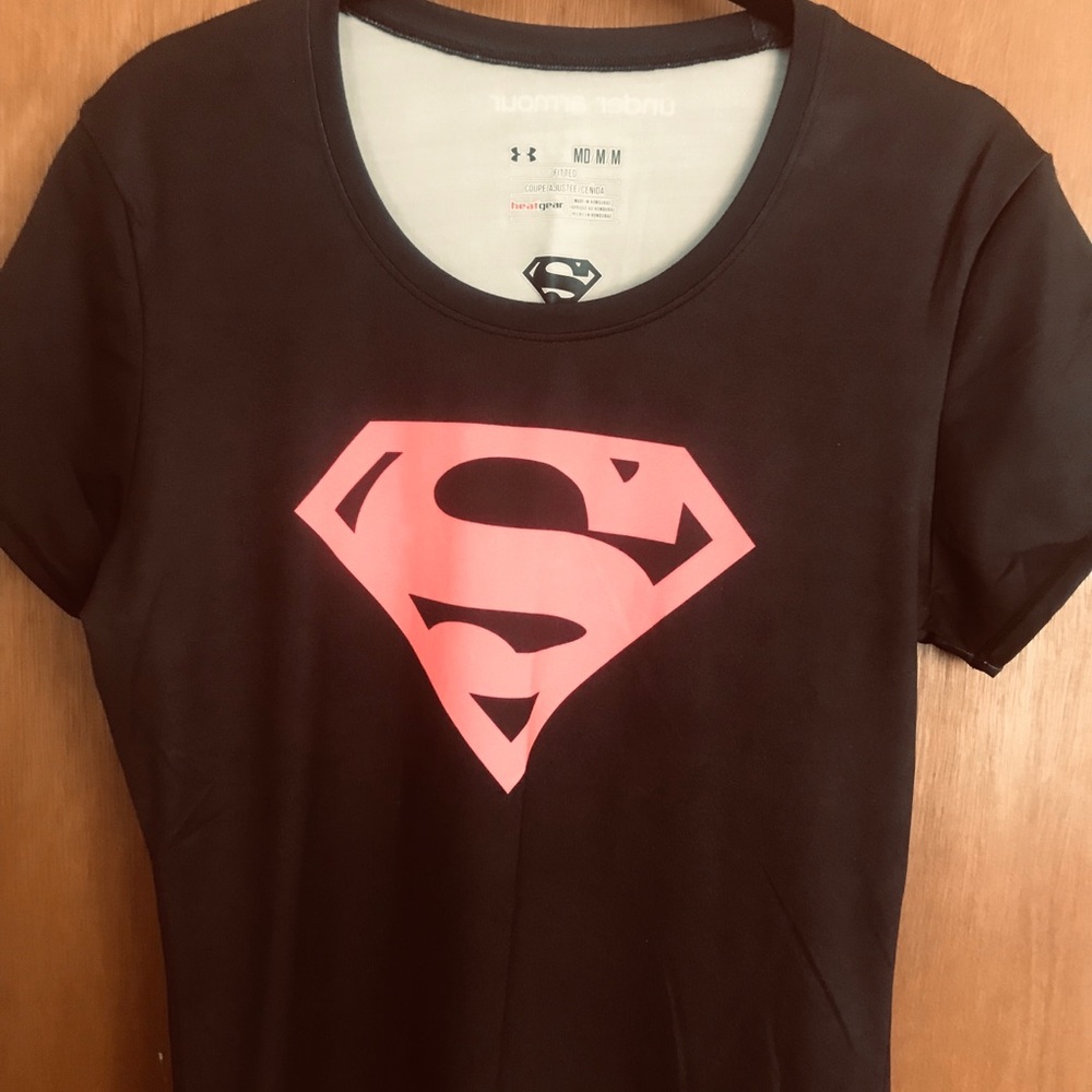 Under Armour T-shirt